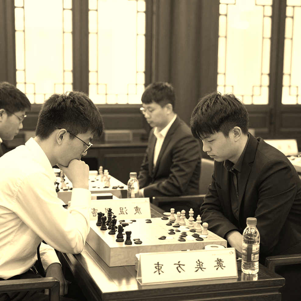 Phòng thủ Ấn Độ Vua: nước 9...a5, thuốc giải hay lời rao hàng?