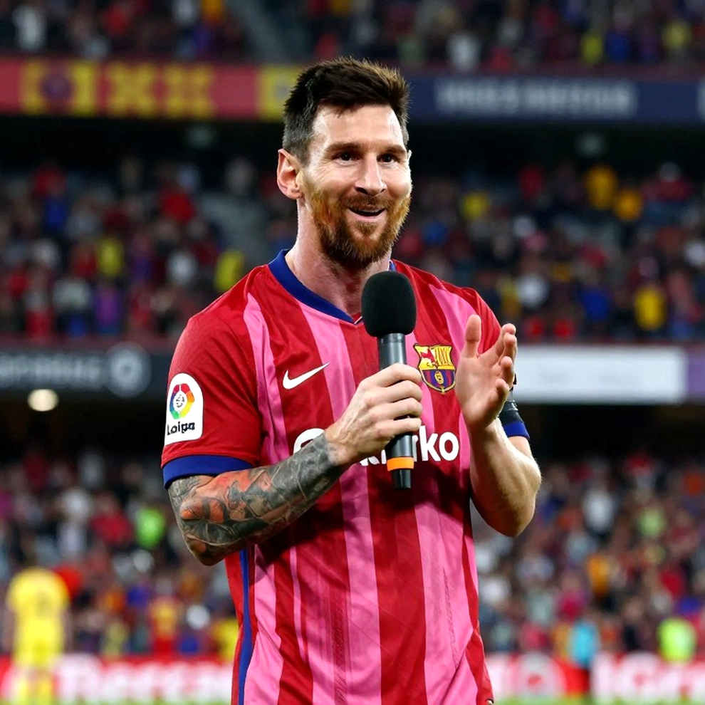 When the Data Falls Silent: Football Returns to the Human Breath When the Data Falls Silent: Football Returns to the Human Breath