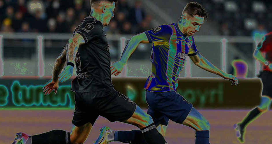 Het Kasteel and Four Gaps: Heerenveen End Winless Run with a 4-0 Win at Sparta Rotterdam