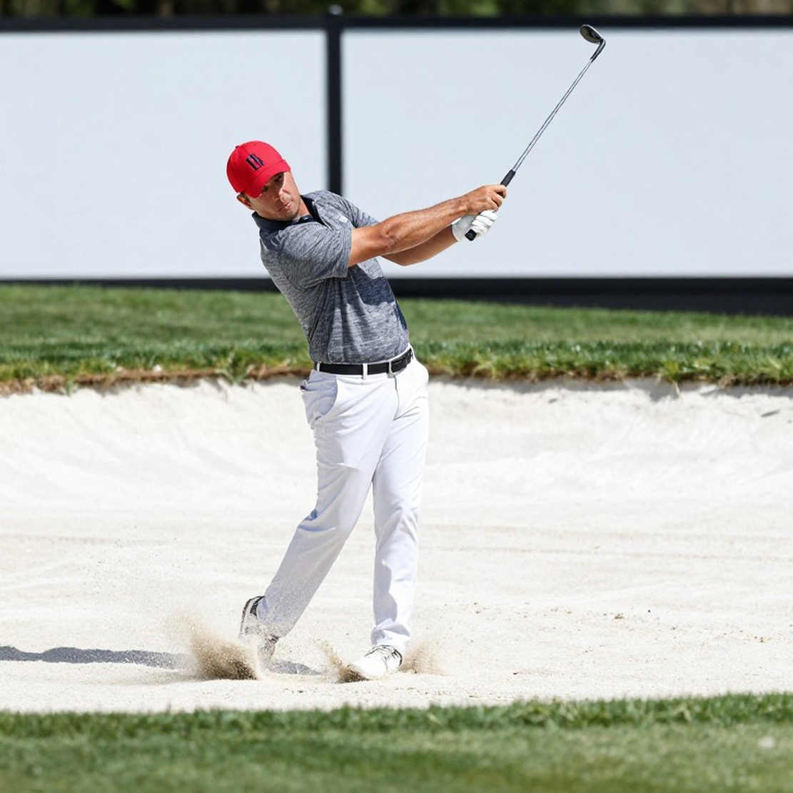 Thriston Lawrence bảo vệ ngôi vương Omega European Masters sau màn playoff nghẹt thở với Paul Casey