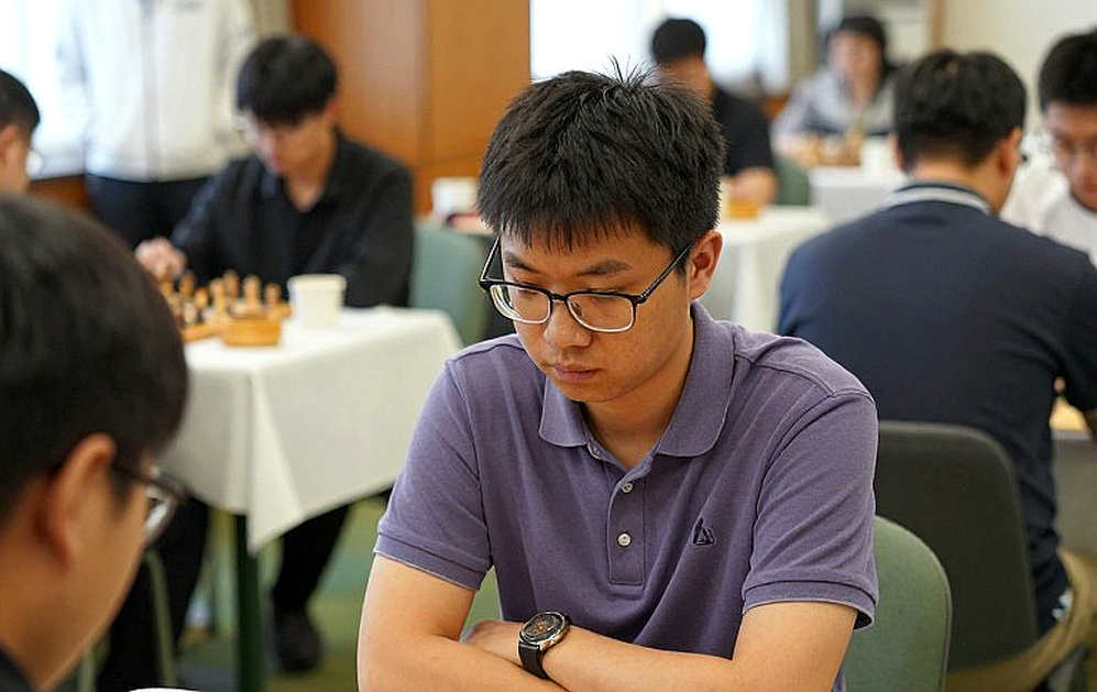 Master Class Vol. 20 and the Scandinavian Gambit: A Weapon That Never Promises You a Win Master Class Vol. 20 and the Scandinavian Gambit: A Weapon That Never Promises You a Win