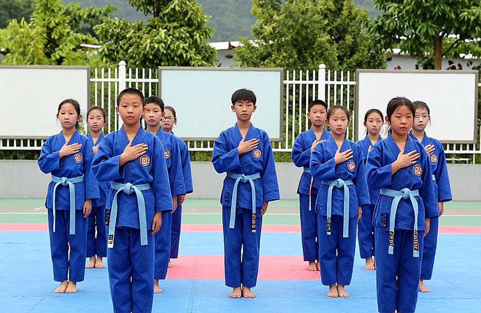 Võ thuật Việt Nam trên hành trình vượt sóng: Giữ nhịp đập từ sân tập đến đấu trường quốc tế Võ thuật Việt Nam trên hành trình vượt sóng: Giữ nhịp đập từ sân tập đến đấu trường quốc tế