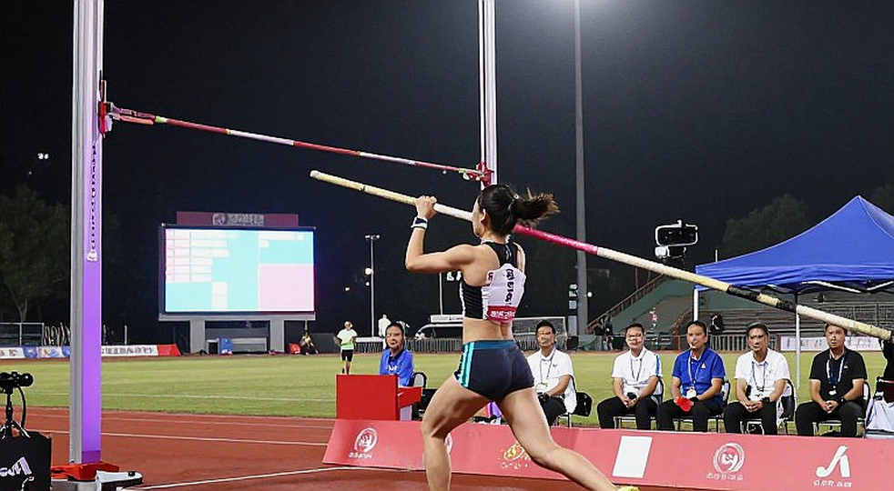 Jemma Reekie: Từ cú ngã Warsaw đến kỷ lục châu Âu — Bộ não thể thao và bài toán phục hồi Jemma Reekie: Từ cú ngã Warsaw đến kỷ lục châu Âu — Bộ não thể thao và bài toán phục hồi